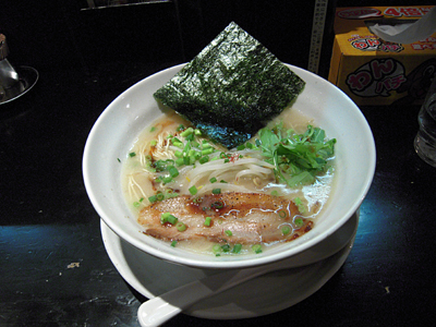 塩豚そば 三軒屋茂原.jpg