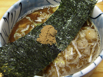 つけ麺(並) つけ汁 然.jpg