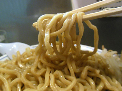 ラーメン(野菜マシ・にんにく) 麺 大業平.jpg