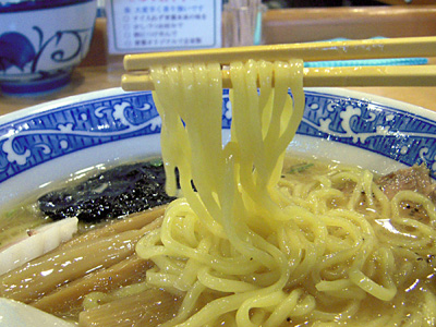中華そば 麺 青葉府中.jpg