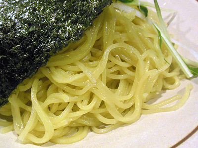 冷やしゴマつけ麺(中盛り) 麺 あら田.jpg