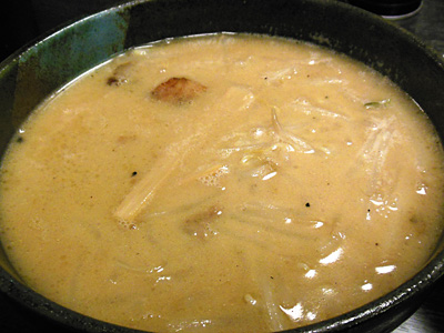 味噌つけ麺 つけ汁 普賢象.jpg