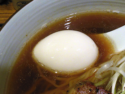 味玉醤油らぁ麺 味玉 ひだまり.jpg