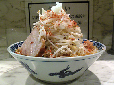 大黒ジャン麺(にんにく) 横 大黒屋千葉中.jpg