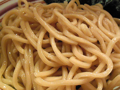 濃厚豚骨醤油つけそば(中) 麺 吉田製麺店.jpg
