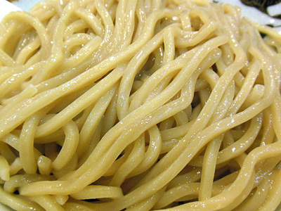 辛つけ麺(大盛り) 麺 スミレ食堂.jpg