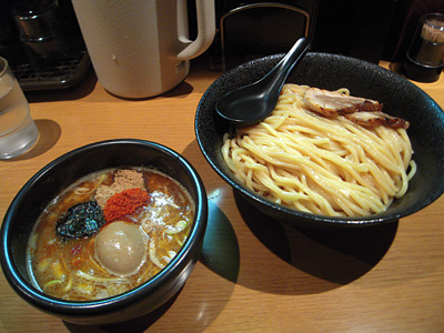 辛つけ麺(大盛り) 麺屋炙り.jpg