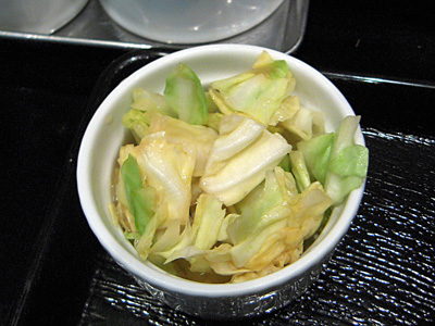 鰹つけ蕎麦(中盛り) お新香 龍馬灯.jpg