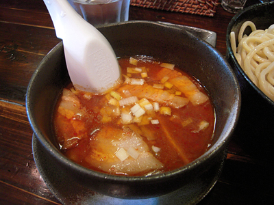 つけめん 大盛り つけ汁 ことぶきや.jpg
