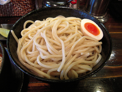 つけめん 大盛り 麺 ことぶきや.jpg
