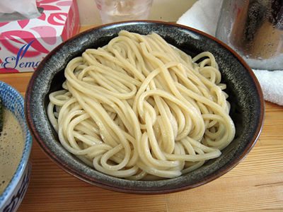 つけ蕎麦(中盛り) 麺 サンジ.jpg