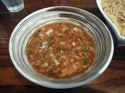 つけ麺中盛り つけ汁 ZOOT.jpg