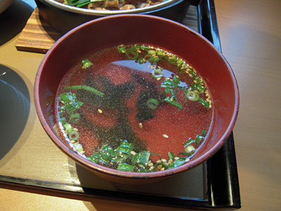プルコギ定食 ワカメスープ やよい軒町屋.jpg