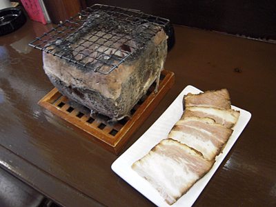 塩らあめんスペシャル 七輪とチャーシュー ばんばや.jpg