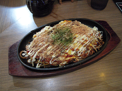 鉄板お好み焼きそば 銀ちゃん上野広小路.jpg