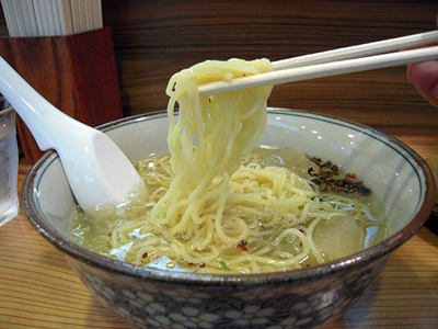 冷やしラーメン(塩) 麺 景虎.jpg