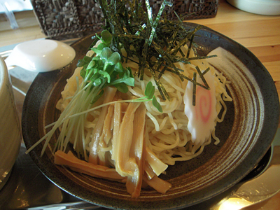 つけめん(中盛り)+味玉 麺 和屋.jpg
