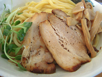 とろりつけそば 炒め野菜 具 味箪笥.jpg