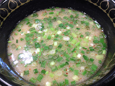 カニつけ麺 つけ汁 きび桃太郎.jpg
