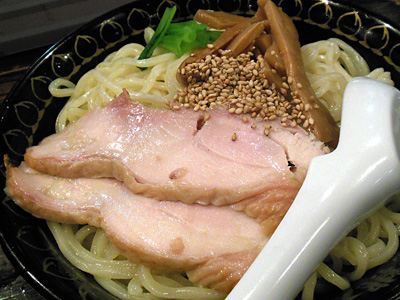 カニつけ麺 具 きび桃太郎.jpg