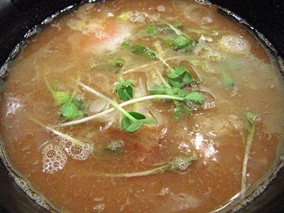 夜つけめん(大盛り) つけ汁 102川口.jpg