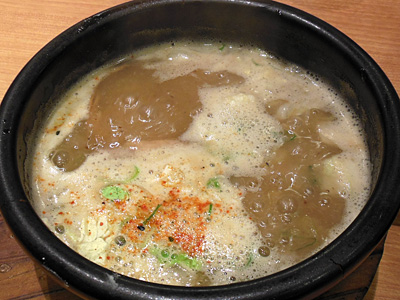 濃厚強火炊きつけめん(大盛り) つけ汁 哲溝の口.jpg