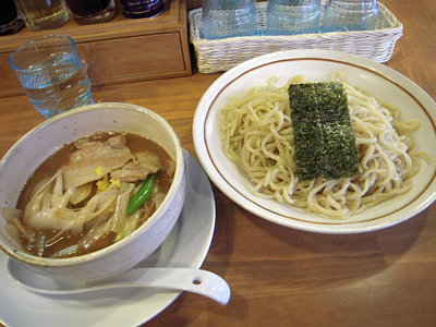 肉つけ麺(中盛り) あら田金町.jpg