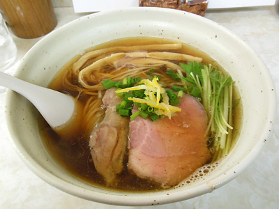 鶏だし醤油らーめん HOME.jpg