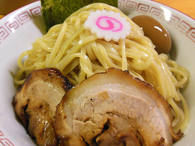 KARAつけめん 麺 猪貴.jpg